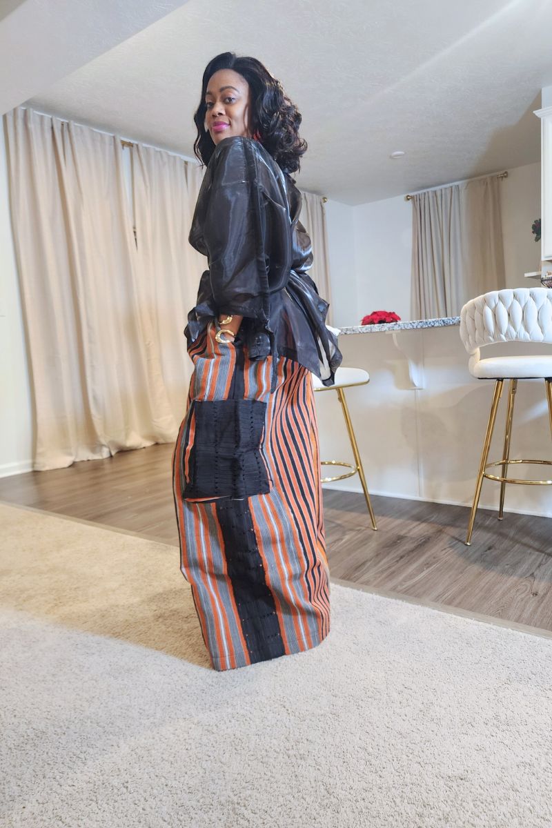 Motúndé Gilded Draped Top | Black